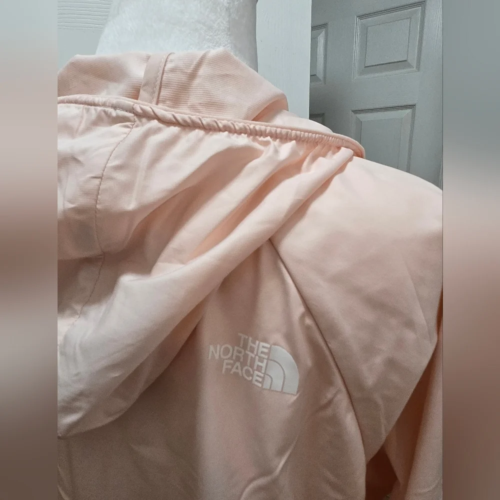 The North Face Women's Light Pink Hooded Windbreaker Jacket, Size L - Picture 6 of 16